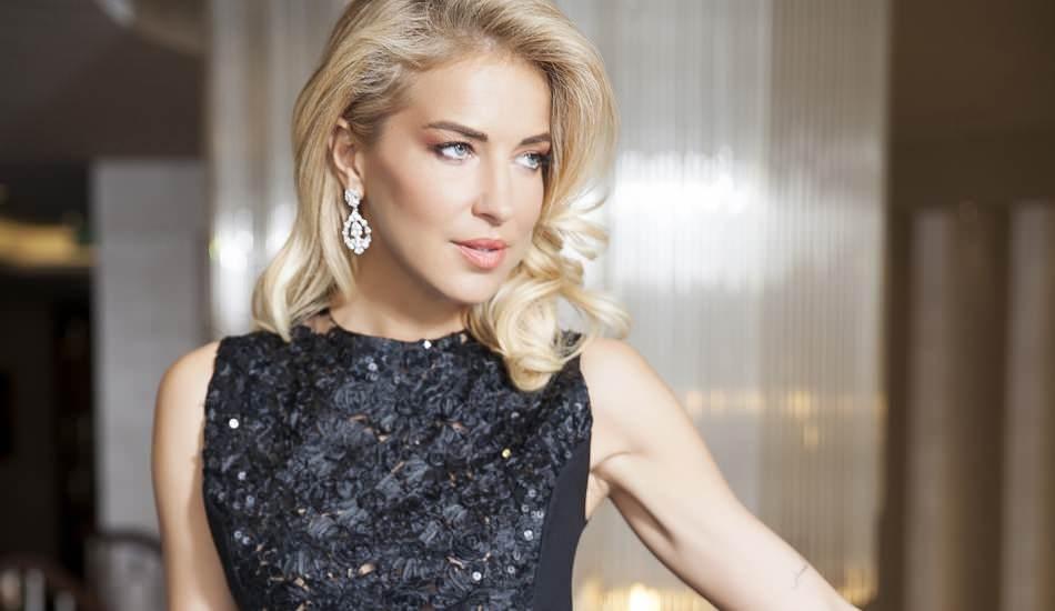 burcu_esmersoy_icin_anoreksiya_alarmi_iki_tedavi_yontemi_uygulanacak_1581747422_5309.jpg