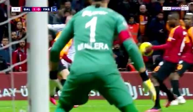 Maçın hakemi açıkladı! "Neden VAR'a gitmedi?"