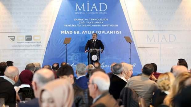 Sanayi ve Tekonolji Bakanı Mustafa Varank