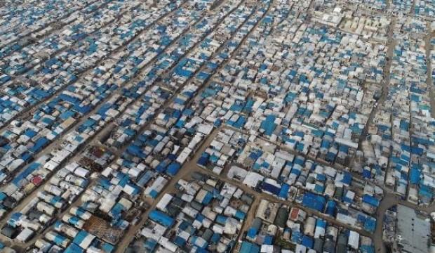 Suriye'den kaçan ailenin bebeği donarak öldü!