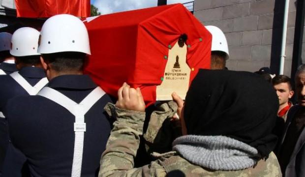Kalp krizinden ölen uzman onbaşıya gözyaşlı veda
