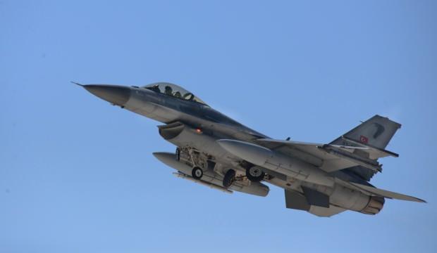 Idlib E Hareket Eden Rus Ucaklarini F 16 Lar Durdurdu Guncel Haberleri