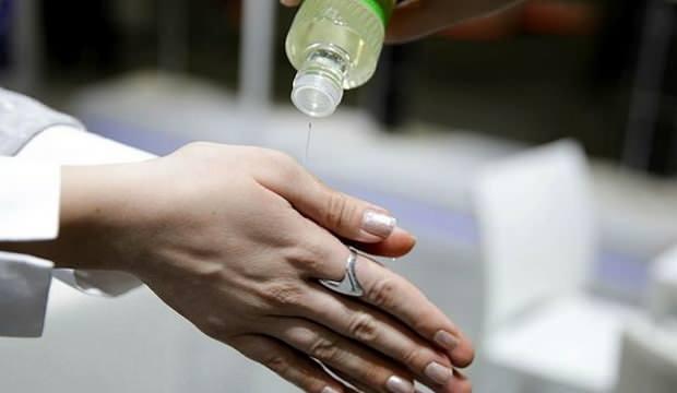 80 derece kolonya nedir? El temizliğinde kullanılan kolonya koronavirüsünü öldürür mü?
