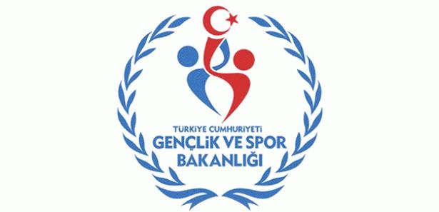 Bakan Kılıç'tan iki federasyonu lavetti
