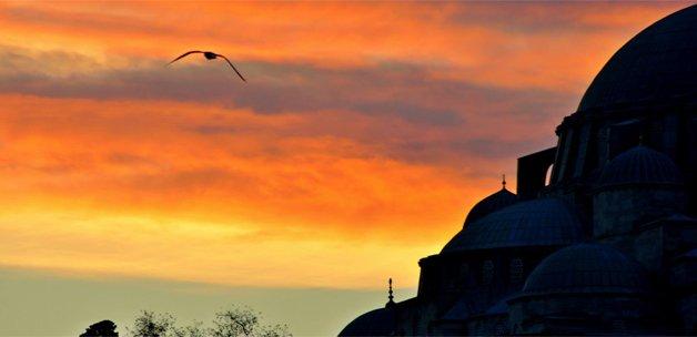 Berat Kandili ile İlgili Hadis-i Şerifler neler?