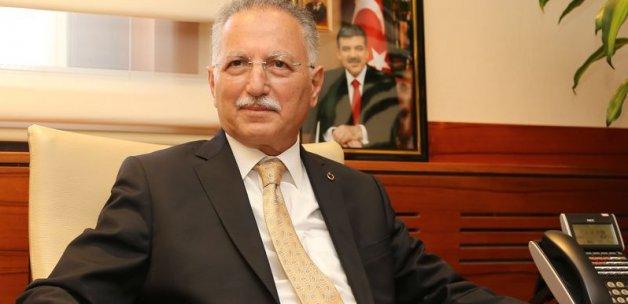 İhsanoğlu'na iki partiden daha destek geldi