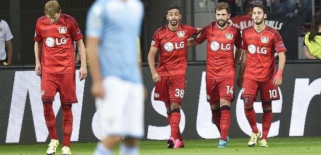 Hakan Çalhanoğlu, Leverkusen'i ateşledi