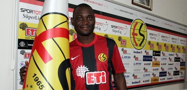 Henri Bienvenu'den 3 yıllık imza!