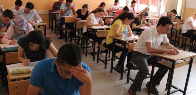 Kamu personeli sayısı bir yılda yüzde 25 arttı