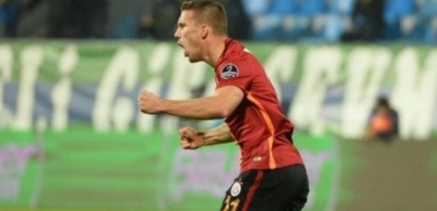 Podolski: Acı dersler çıkarıyoruz