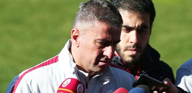 Sneijder ve Denizli'yi bombaladı