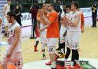 Banvit, Alman ekibini ezdi geçti