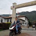 Çalınan motosikleti bulununca gözyaşlarına hakim olamadı