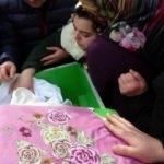 Yok böyle bir acı! Kızının ölümüne tanık oldu
