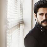 Burak Özçivit'in yeni imajı Tarkan'a benzetildi