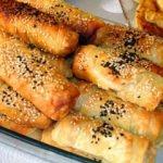 Kolay peynirli rulo börek nasıl yapılır?