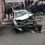 Avcılar'da kaza! Yaralılar var