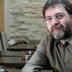Ahmet Hakan'dan İmamoğlu'na: Elinde bir yaptırım gücü olunca ne yapmaz?