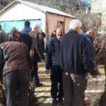 Çukurca’da çiftçilere 10 bin fidan dağıtıldı