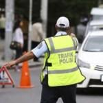 Ehliyetsiz araç kullanmaktan 4 bin TL para cezası yedi
