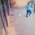 Faciadan saniyelerle kurtuldu! O anlar kamerada