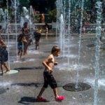 Fransa'da sıcak hava rekor kırdı