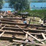 Sapanca'da restorana bomba attılar