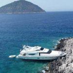 Yer Kaş... Lüks tekne bu hale geldi