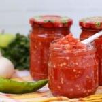 Evde domates konservesi nasıl yapılır? Konserve menemen tarifi