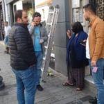 Dilenci kadının sokakta yaptığı şoke etti!