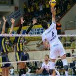 Fenerbahçe deplasmanda set vermedi