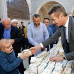 Altınordu Belediyesinden kandil simidi ikramı
