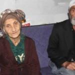 80 yaşındaki kadın eşini odunla dövüp bıçakladı!