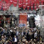 CHP kurultayları kavgayla başladı!