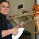 Tost yaparak başladı lokanta işletmecisi oldu