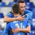 Milik hat-trick yaptı, Napoli farklı kazandı