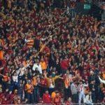 G.Saray taraftarından takıma tepki, Ankaragücü'ne alkış