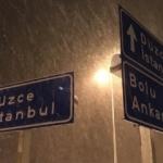 Kar yağdı öğrenciler Vali'yi mesaj yağmuruna tuttu