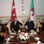 Dışişleri Bakanı Çavuşoğlu Cezayir'de