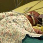 Muhammet bebek kalbi durdurularak ameliyat edildi