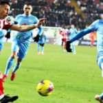 Lider Sivasspor puanı 90+3'te kurtardı!
