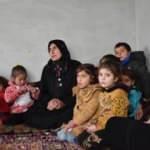 Suriyeli Mahmud'un İdlib'deki ailesi evsiz kaldı