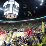 Fenerbahçe taraftarından Wilbekin'e sert tepki! Ali Koç sakinleştirdi