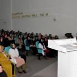 Gazeteci-Yazar Demet Tezcan imam hatipli öğrencilerle buluştu