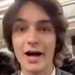 İstanbul'da metroda öyle bir şey yaptı ki...