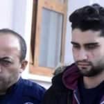 Kadir Şeker, el ve dizleri ile boğazından yaralanmış