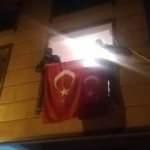 Oğlunun şehadet haberini ziyarete gittiği evde öğrendi