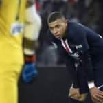 Koronavirüs PSG'nin maçını erteletti!