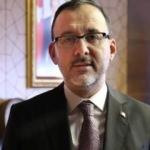Bakan Kasapoğlu'dan 'Evde kal hareketsiz kalma' çağrısı