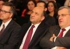 Bakan Işık teknoloji devlerini ziyaret etti